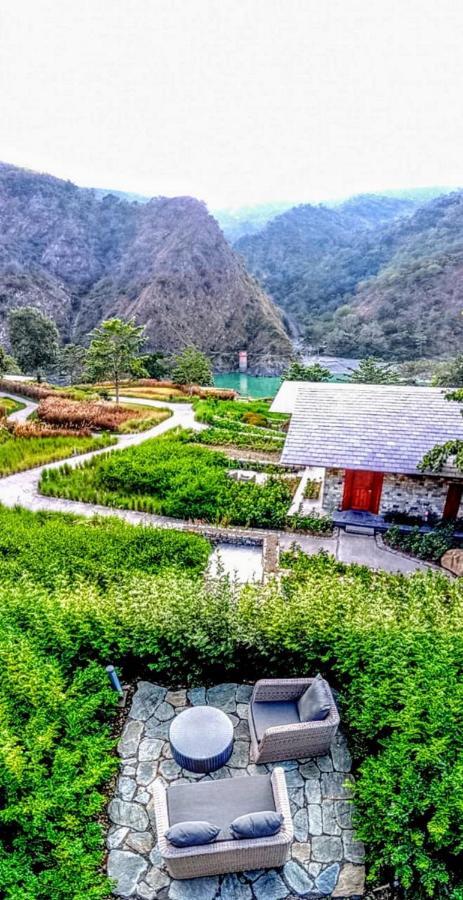 Taj Rishikesh Resort & Spa Uttarakhand Екстер'єр фото